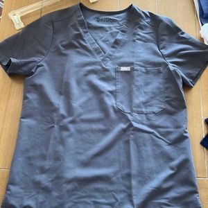 Figs Catarina dark gray womens medium scrub top excellent condition